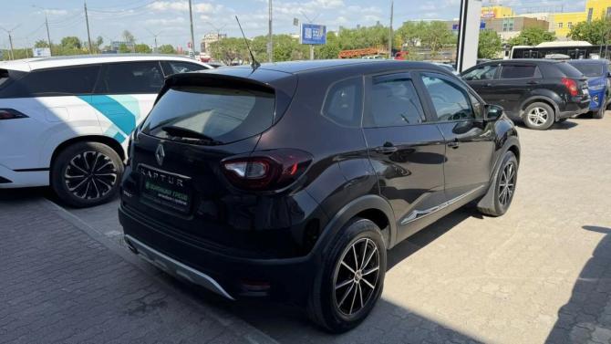 Renault Kaptur I с пробегом 2016 года, цена 1 362 000 рублей, 137587 км, внедорожник, Автокод Объявления
