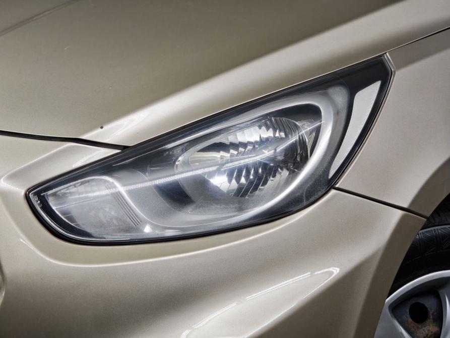 Hyundai Solaris I Москва  - изображение 10