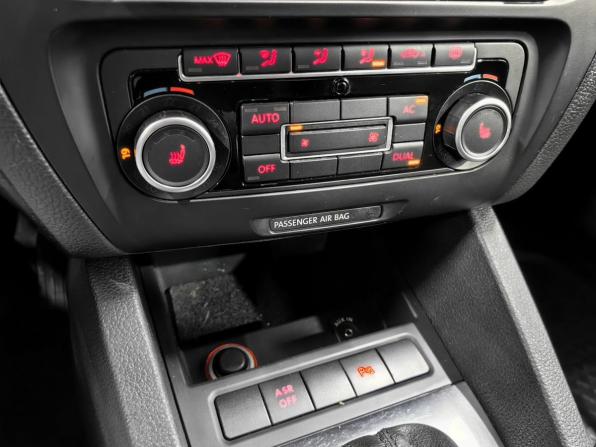 Volkswagen Jetta VI с пробегом 2012 года, цена 1 000 000 рублей, 203535 км, седан, Автокод Объявления