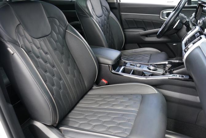 Kia Sorento IV с пробегом 2021 года, цена 4 300 000 рублей, 105000 км, внедорожник, Автокод Объявления