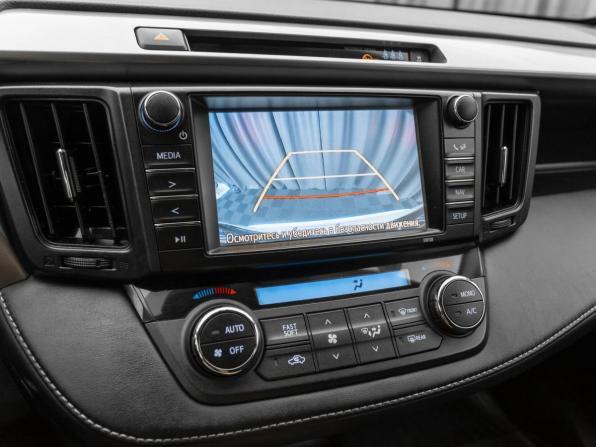 Toyota RAV4 IV (XA40) Рестайлинг с пробегом 2017 года, цена 2 450 000 рублей, 146102 км, внедорожник, Автокод Объявления