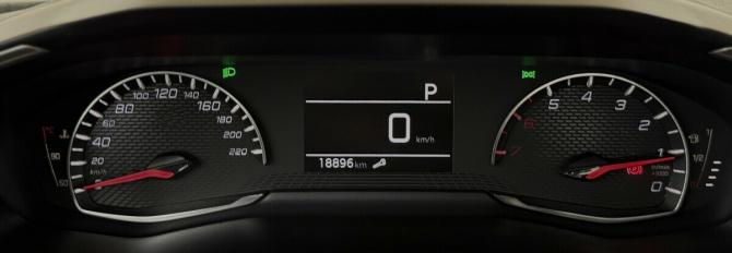 Peugeot 2008 II с пробегом 2023 года, цена 2 399 000 рублей, 18896 км, внедорожник, Автокод Объявления