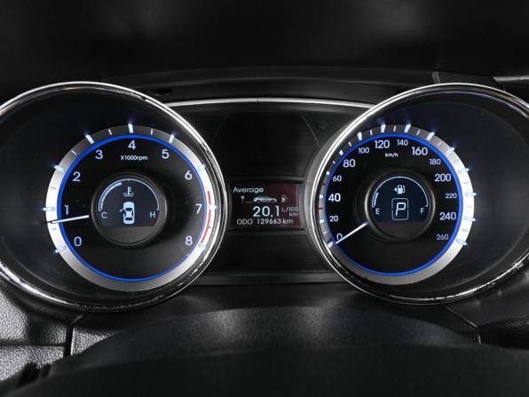 Hyundai Sonata VI (YF) с пробегом 2012 года, цена 1 289 000 рублей, 129663 км, седан, Автокод Объявления