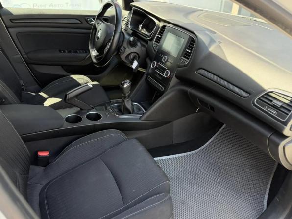 Renault Megane IV с пробегом 2018 года, цена 1 350 000 рублей, 188000 км, универсал, Автокод Объявления