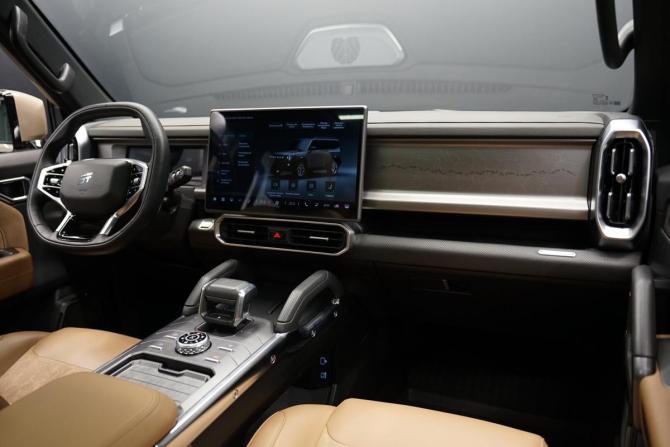 JETOUR T2 с пробегом 2024 года, цена 3 444 000 рублей, 39000 км, внедорожник, Автокод Объявления
