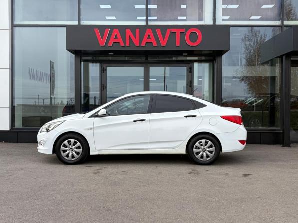 Hyundai Solaris I Рестайлинг с пробегом 2014 года, цена 890 000 рублей, 118000 км, седан, Автокод Объявления