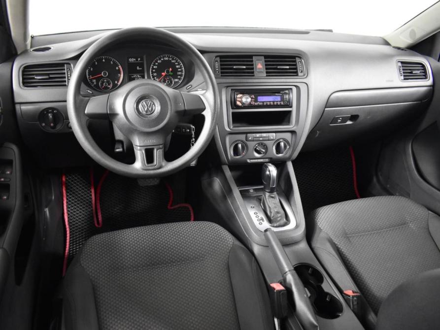 Volkswagen Jetta VI Казань  - изображение 6