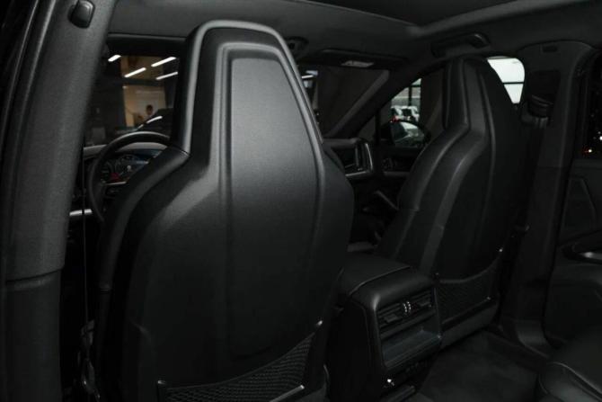 Новый Porsche Cayenne III Рестайлинг 2025 года, цена 16 500 000 рублей, внедорожник, Автокод Объявления