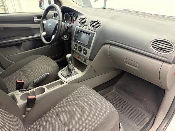 Ford Focus II Рестайлинг с пробегом 2011 года, цена 665 000 рублей, 191819 км, седан, Автокод Объявления