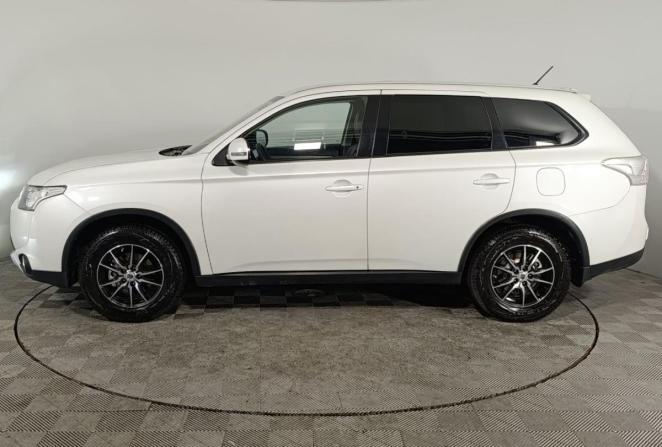 Mitsubishi Outlander III с пробегом 2014 года, цена 1 415 000 рублей, 181692 км, внедорожник, Автокод Объявления