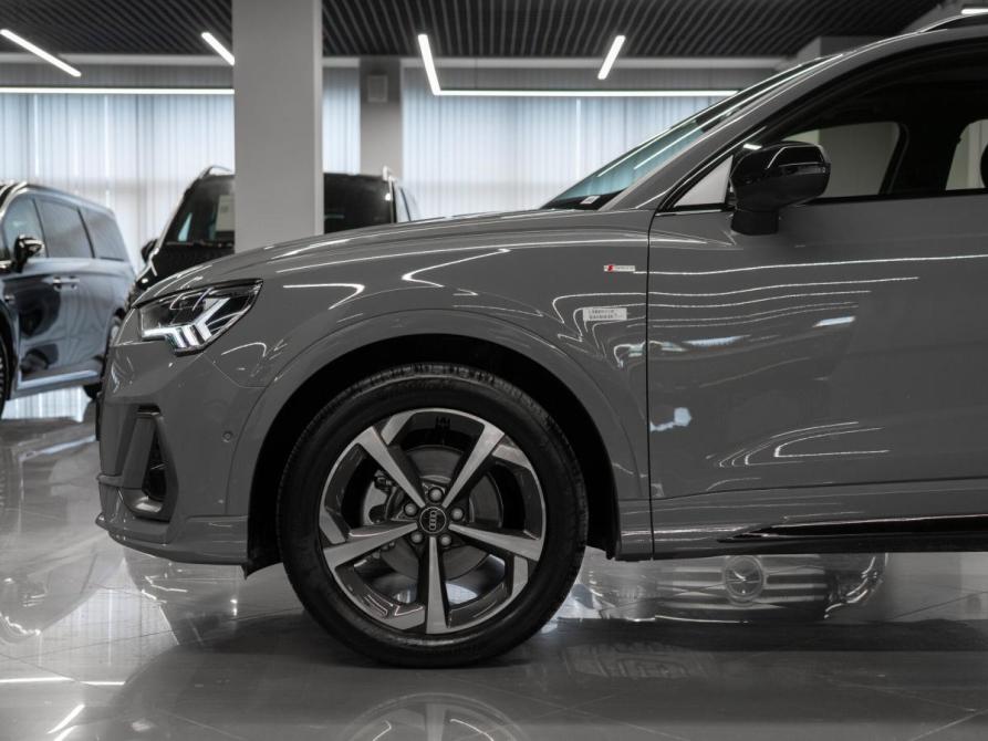 Audi Q3 II (F3) Москва  - изображение 30