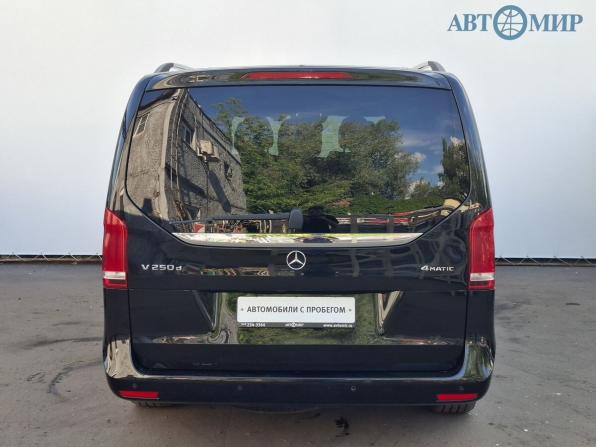 Mercedes-Benz V-Класс III (W447) с пробегом 2016 года, цена 3 850 000 рублей, 248156 км, минивэн, Автокод Объявления