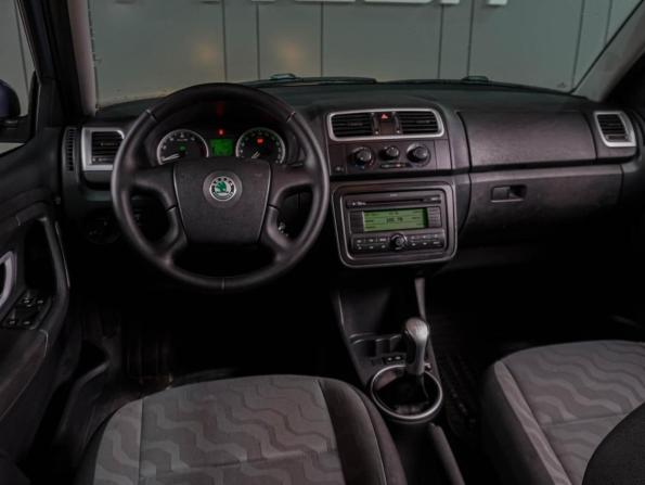Skoda Fabia II с пробегом 2009 года, цена 599 000 рублей, 166796 км, хэтчбек, Автокод Объявления