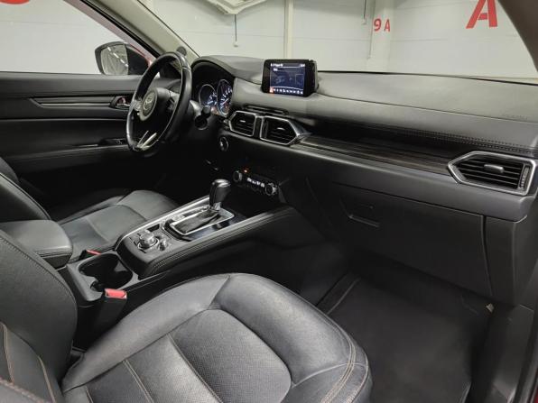 Mazda CX-5 II с пробегом 2017 года, цена 2 769 999 рублей, 83593 км, внедорожник, Автокод Объявления