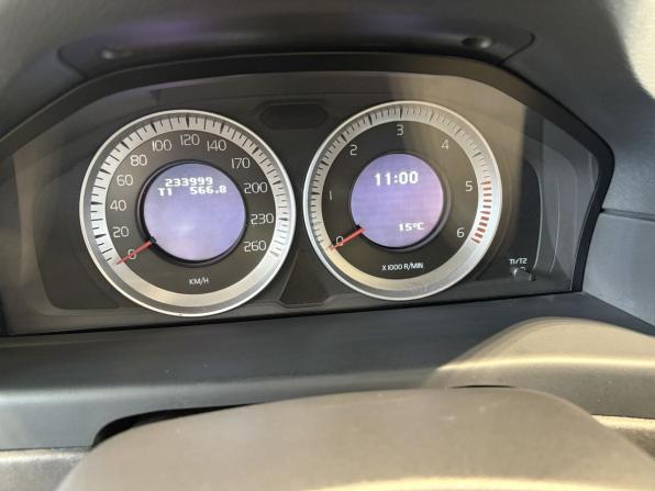 Volvo XC70 II с пробегом 2011 года, цена 1 305 400 рублей, 233983 км, универсал, Автокод Объявления
