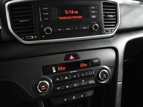 Kia Sportage IV Рестайлинг с пробегом 2021 года, цена 2 850 000 рублей, 59300 км, внедорожник, Автокод Объявления