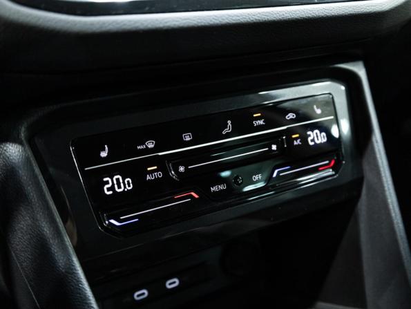 Volkswagen Tiguan II Рестайлинг с пробегом 2022 года, цена 3 500 000 рублей, 38073 км, внедорожник, Автокод Объявления