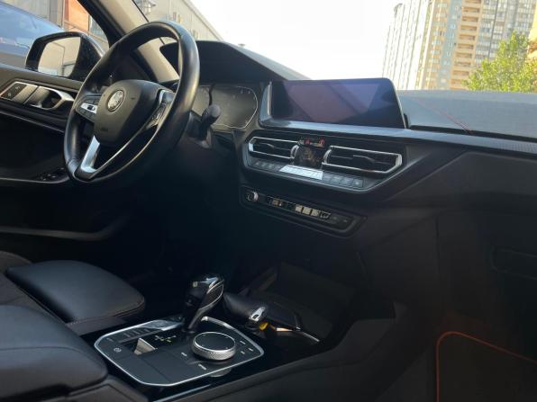 BMW 1 серии III (F40) с пробегом 2019 года, цена 2 499 000 рублей, 96000 км, хэтчбек, Автокод Объявления