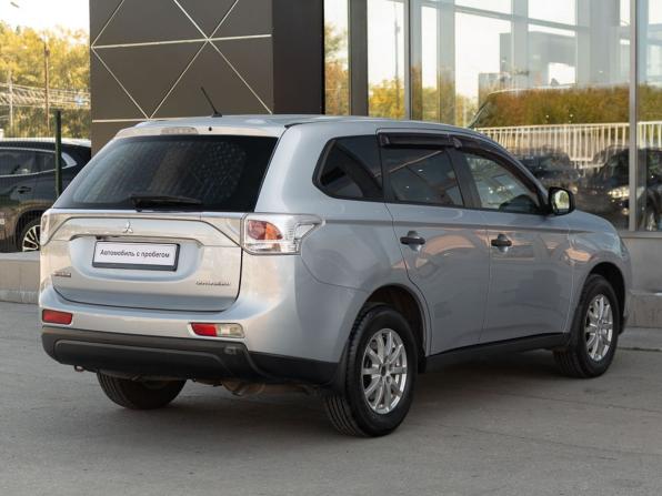 Mitsubishi Outlander III с пробегом 2013 года, цена 1 350 000 рублей, 207031 км, внедорожник, Автокод Объявления