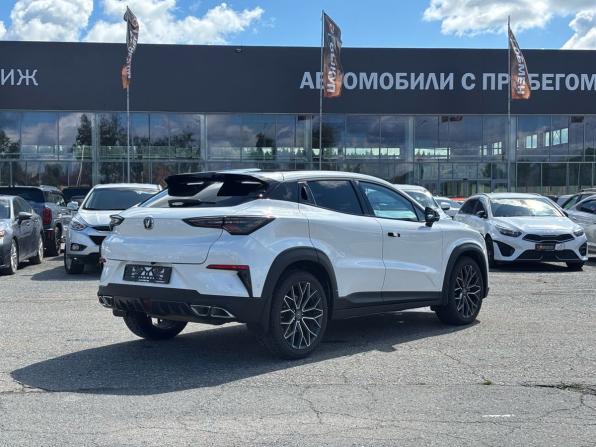 Changan UNI-T I с пробегом 2023 года, цена 2 390 000 рублей, 32810 км, внедорожник, Автокод Объявления