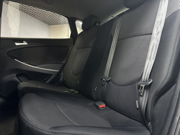 Hyundai Solaris I Рестайлинг с пробегом 2015 года, цена 860 000 рублей, 161874 км, хэтчбек, Автокод Объявления