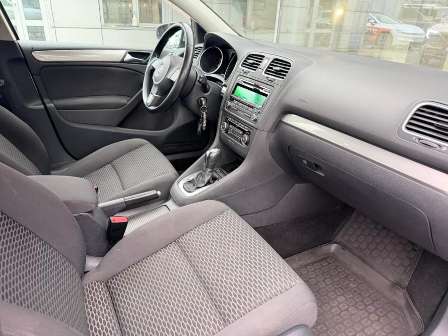 Volkswagen Golf VI Москва  - изображение 15