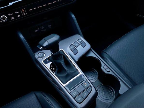 Новый Kia Sportage V Рестайлинг 2026 года, цена 5 198 500 рублей, внедорожник, Автокод Объявления
