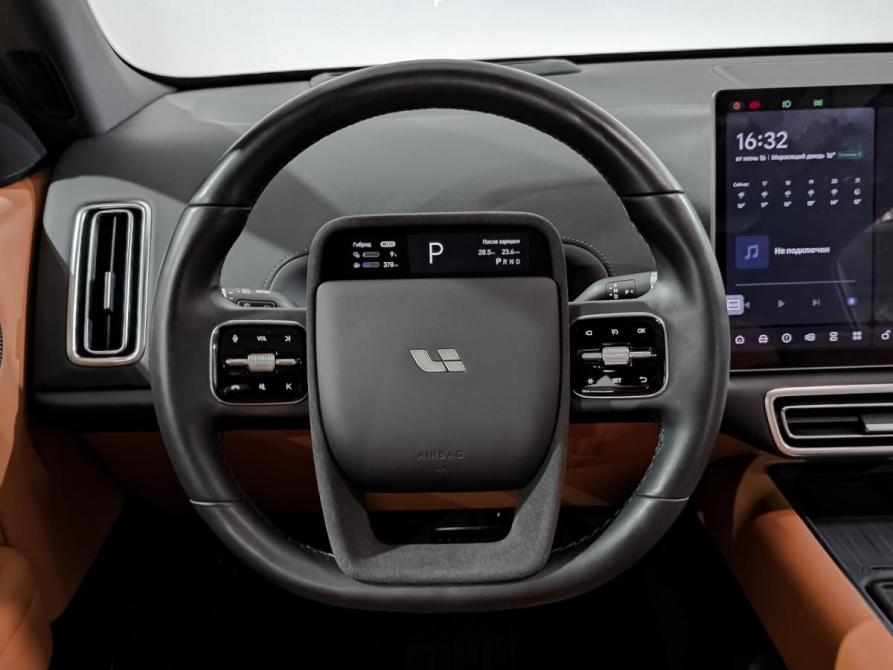 Li Auto (Lixiang) L6 Москва  - изображение 19