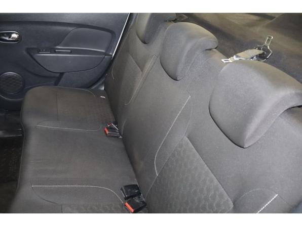 Renault Logan II с пробегом 2015 года, цена 675 000 рублей, 218089 км, седан, Автокод Объявления