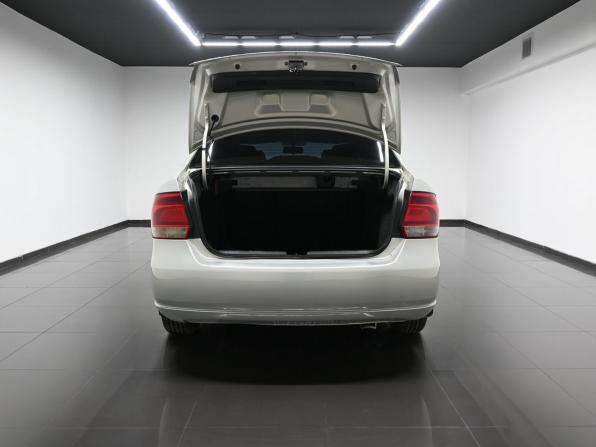 Volkswagen Polo V с пробегом 2011 года, цена 845 000 рублей, 172392 км, седан, Автокод Объявления