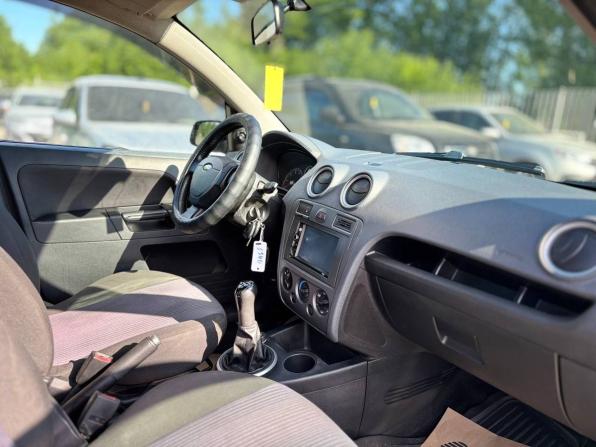 Ford Fusion I Рестайлинг с пробегом 2007 года, цена 394 000 рублей, 212587 км, хэтчбек, Автокод Объявления