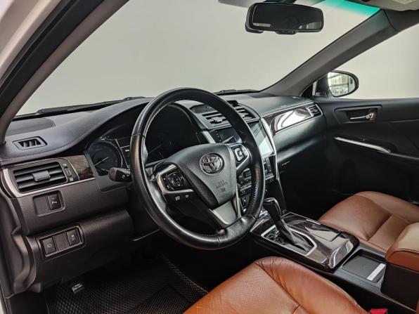 Toyota Camry VII (XV50) Рестайлинг с пробегом 2016 года, цена 1 750 000 рублей, 315874 км, седан, Автокод Объявления