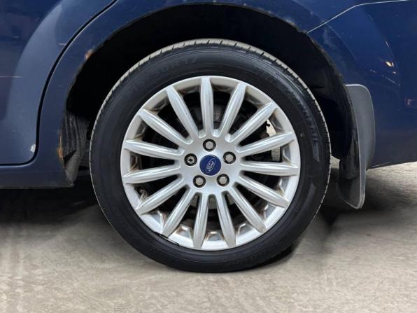 Ford Mondeo IV Рестайлинг с пробегом 2013 года, цена 899 000 рублей, 260000 км, седан, Автокод Объявления