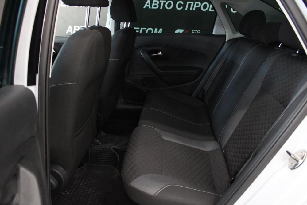 Volkswagen Polo V Рестайлинг Томск  - изображение 14