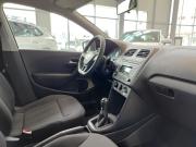 Volkswagen Polo V Рестайлинг Казань  - изображение 35