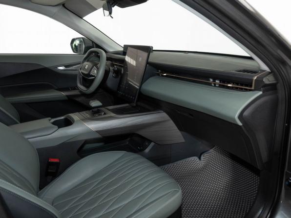 Changan Lamore с пробегом 2023 года, цена 1 942 000 рублей, 42955 км, седан, Автокод Объявления