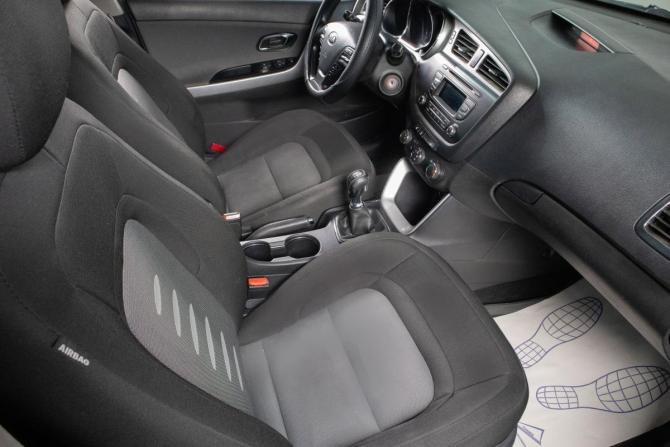 Kia Ceed II с пробегом 2012 года, цена 1 149 000 рублей, 142800 км, хэтчбек, Автокод Объявления