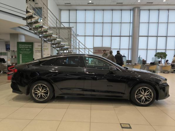 Kia K5 III с пробегом 2021 года, цена 2 480 000 рублей, 60000 км, седан, Автокод Объявления