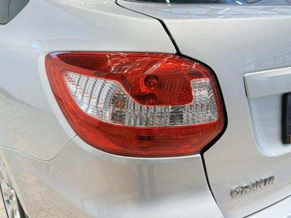 Lada (ВАЗ) Granta I Рестайлинг с пробегом 2024 года, цена 925 000 рублей, 14548 км, лифтбек, Автокод Объявления