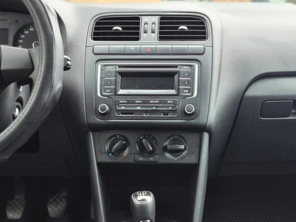 Volkswagen Polo V с пробегом 2014 года, цена 679 000 рублей, 217411 км, седан, Автокод Объявления