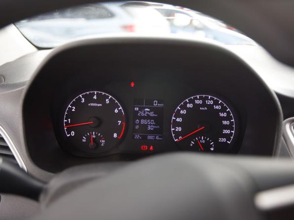 Hyundai Solaris II с пробегом 2019 года, цена 1 210 000 рублей, 88015 км, седан, Автокод Объявления