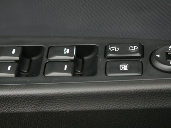 Kia Sportage III с пробегом 2013 года, цена 1 355 000 рублей, 158000 км, внедорожник, Автокод Объявления