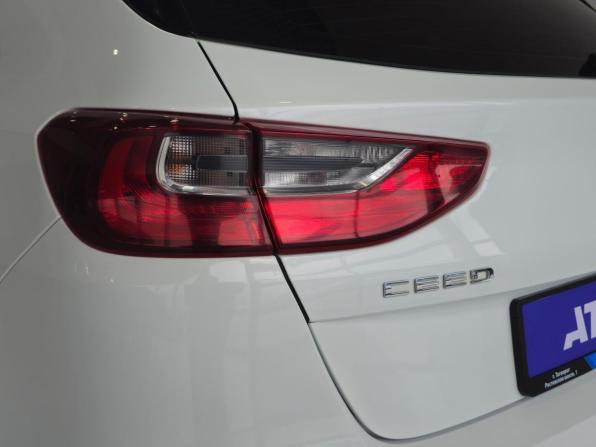 Kia Ceed III с пробегом 2018 года, цена 1 675 000 рублей, 160000 км, хэтчбек, Автокод Объявления