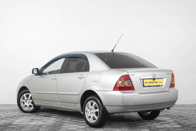 Toyota Corolla IX (E120 E130) Рестайлинг с пробегом 2004 года, цена 599 000 рублей, 300000 км, седан, Автокод Объявления