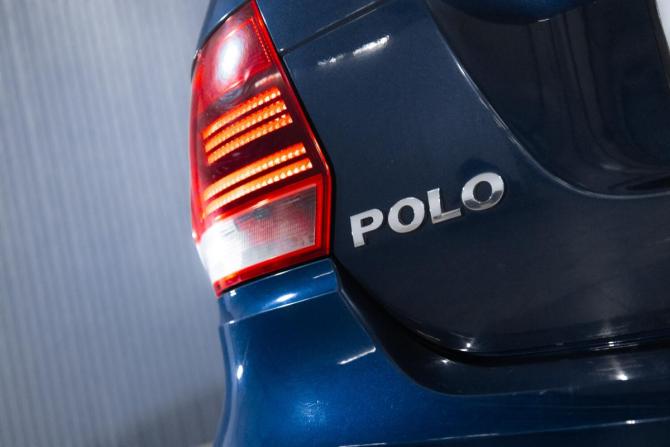 Volkswagen Polo V Рестайлинг с пробегом 2015 года, цена 879 000 рублей, 153300 км, седан, Автокод Объявления