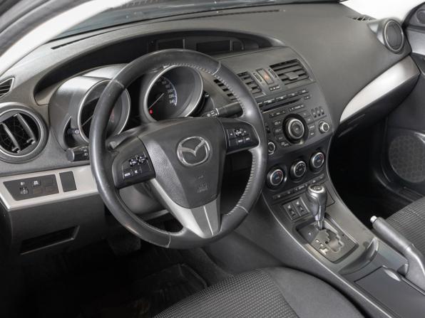 Mazda 3 II (BL) Рестайлинг с пробегом 2012 года, цена 1 070 000 рублей, 181500 км, седан, Автокод Объявления