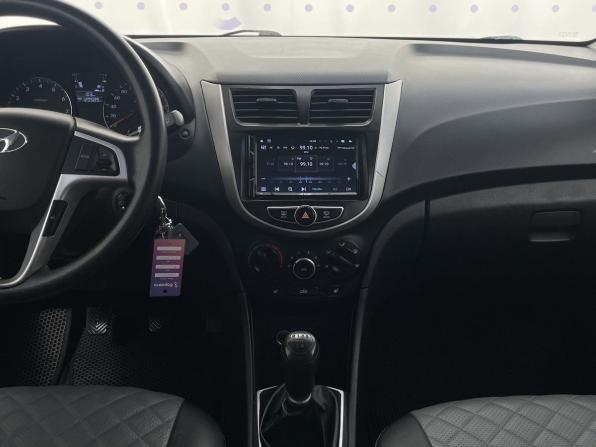 Hyundai Solaris I с пробегом 2014 года, цена 955 000 рублей, 120589 км, седан, Автокод Объявления