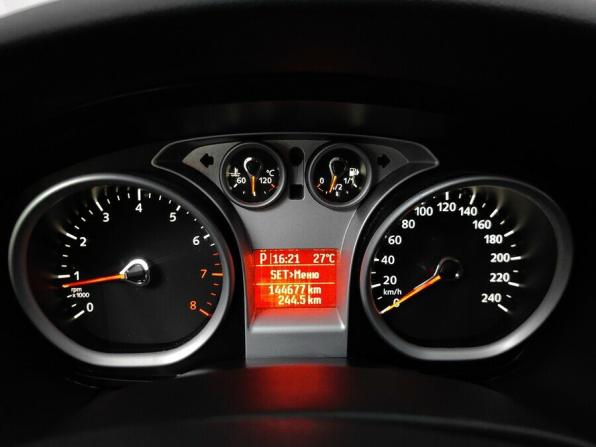 Ford Focus II Рестайлинг с пробегом 2010 года, цена 599 000 рублей, 144676 км, седан, Автокод Объявления