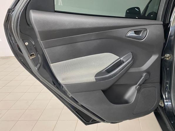 Ford Focus III с пробегом 2012 года, цена 720 000 рублей, 266897 км, хэтчбек, Автокод Объявления
