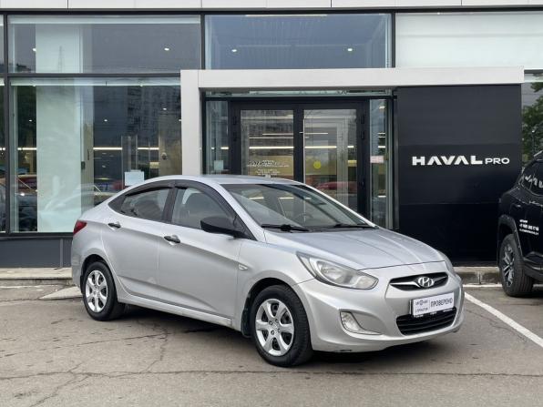 Hyundai Solaris I с пробегом 2012 года, цена 749 000 рублей, 156665 км, седан, Автокод Объявления